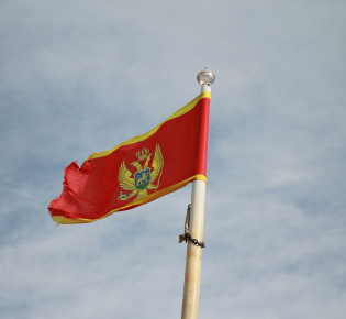 В Черногории проживает 633 158 человек
